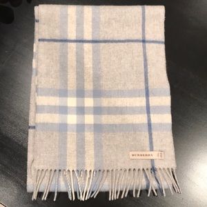 Burberry Classic Scarf